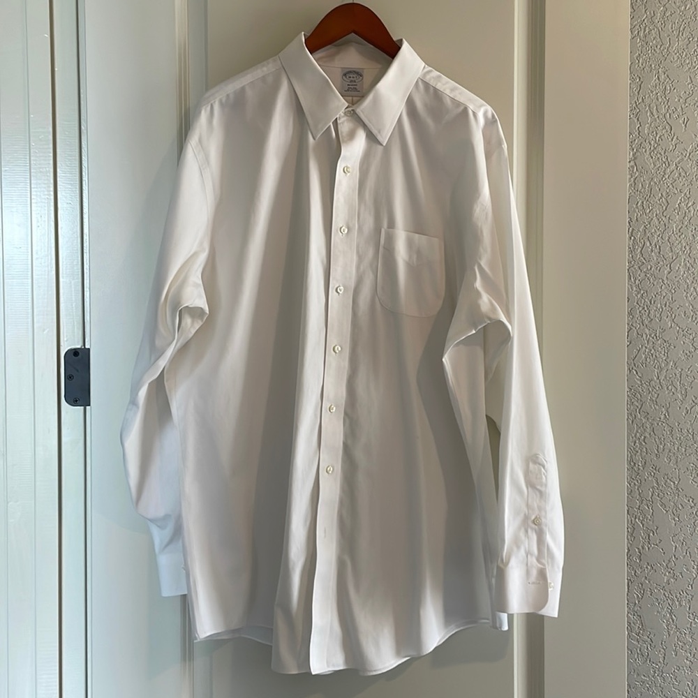 Brooks Brothers Regent Fit 18 - 6/7
